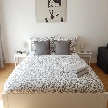 Neustadt & Parking 아파트 *